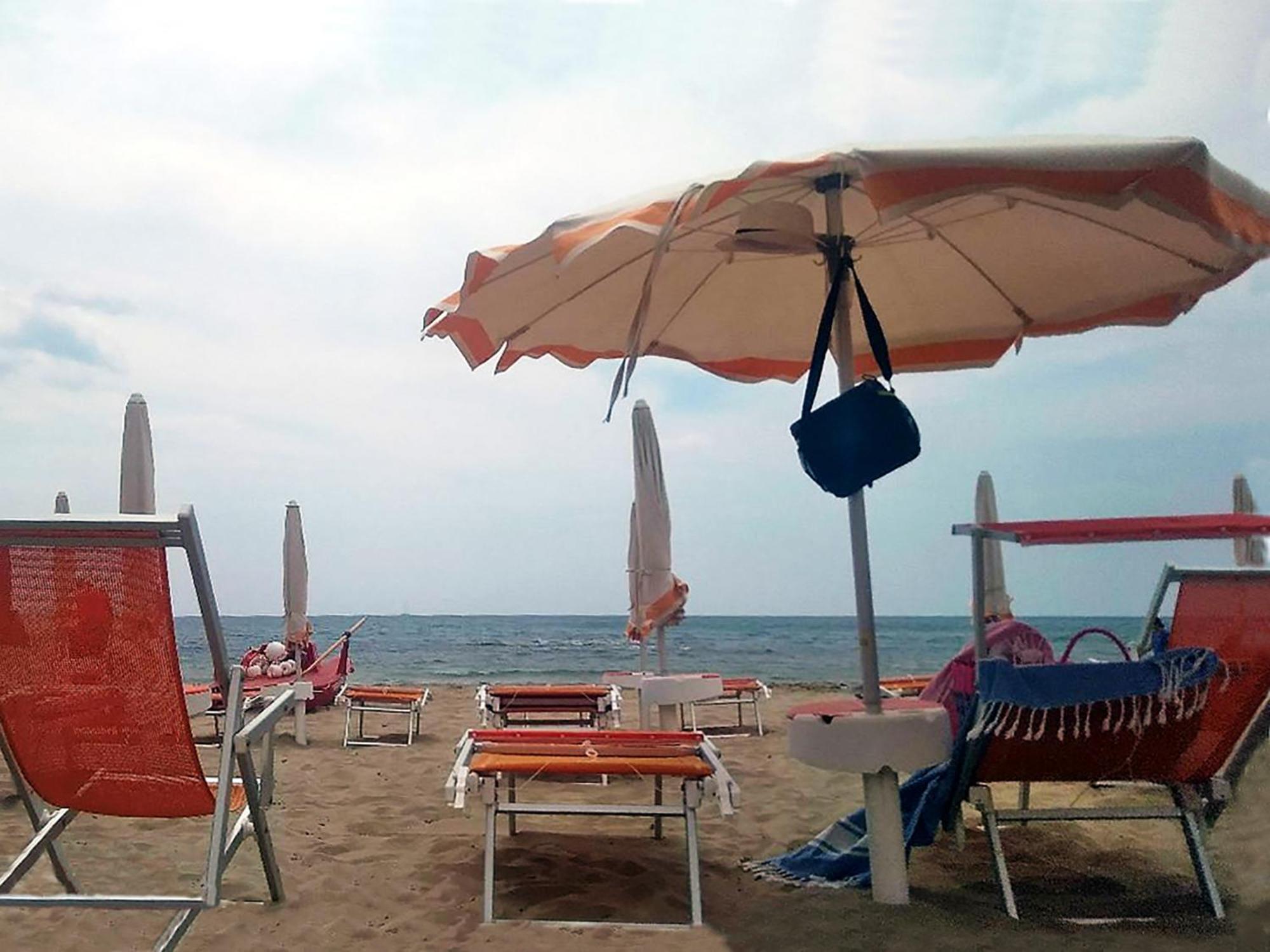 Hotel E Residence Il Faro Acciaroli Zewnętrze zdjęcie
